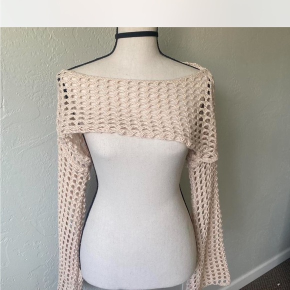 The Unbranded Brand Accessories - Boho Crochet Ivory Cottage Lace bell sleeves